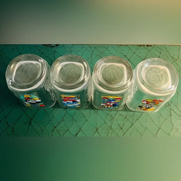 4 McDonald’s Memorabilia Walt Disney World Square Drinking Glasses 2000 No Chips - Picture 7 of 7